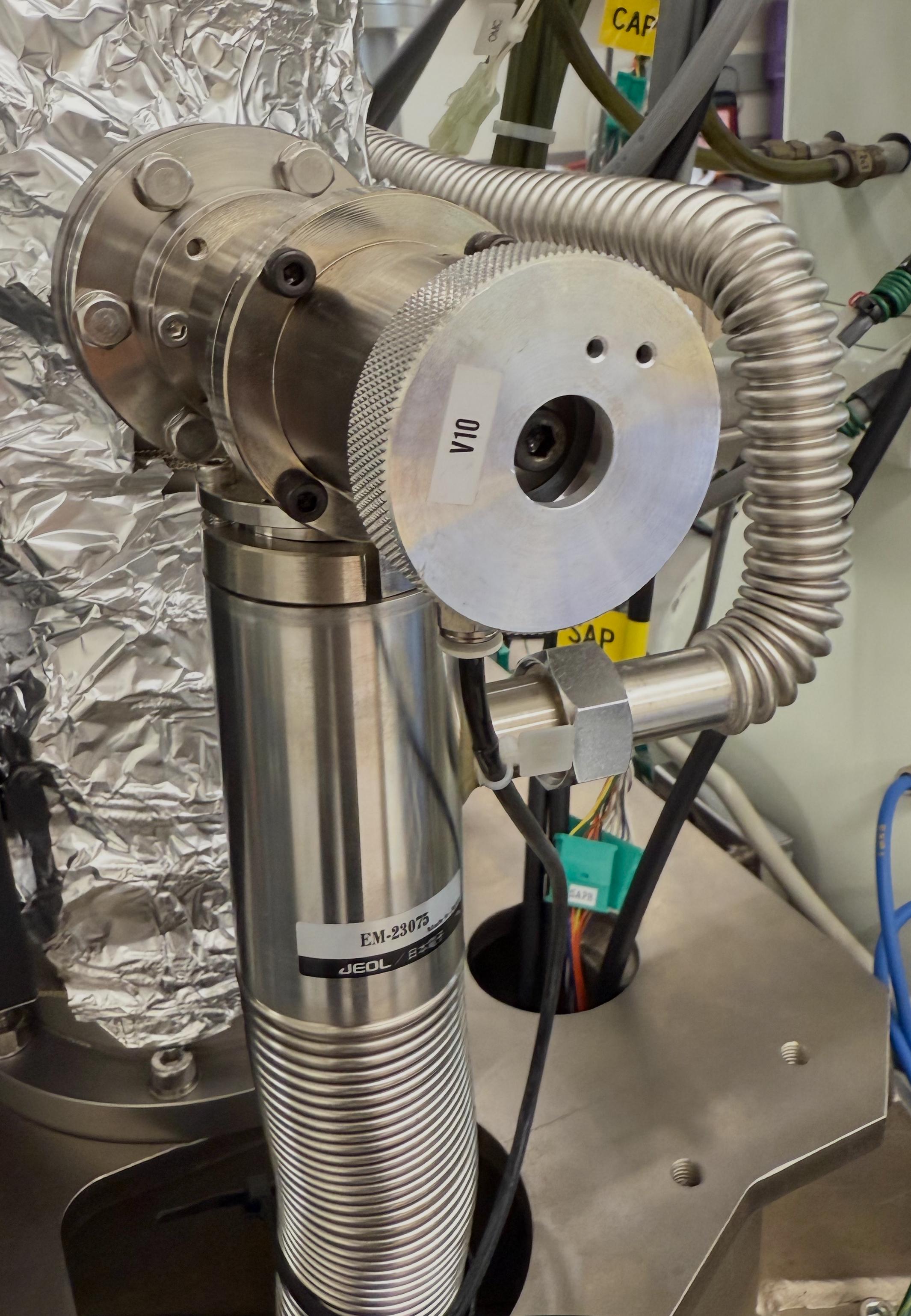 2100F Vacuum System-1.jpeg